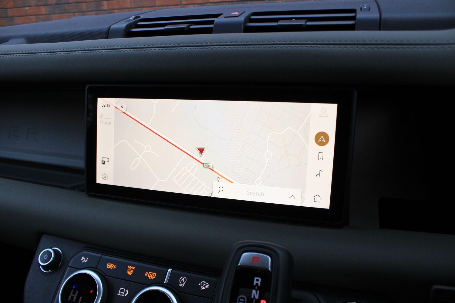 Used Land Rover Defender 2023 for sale - 77279885: Photo 24