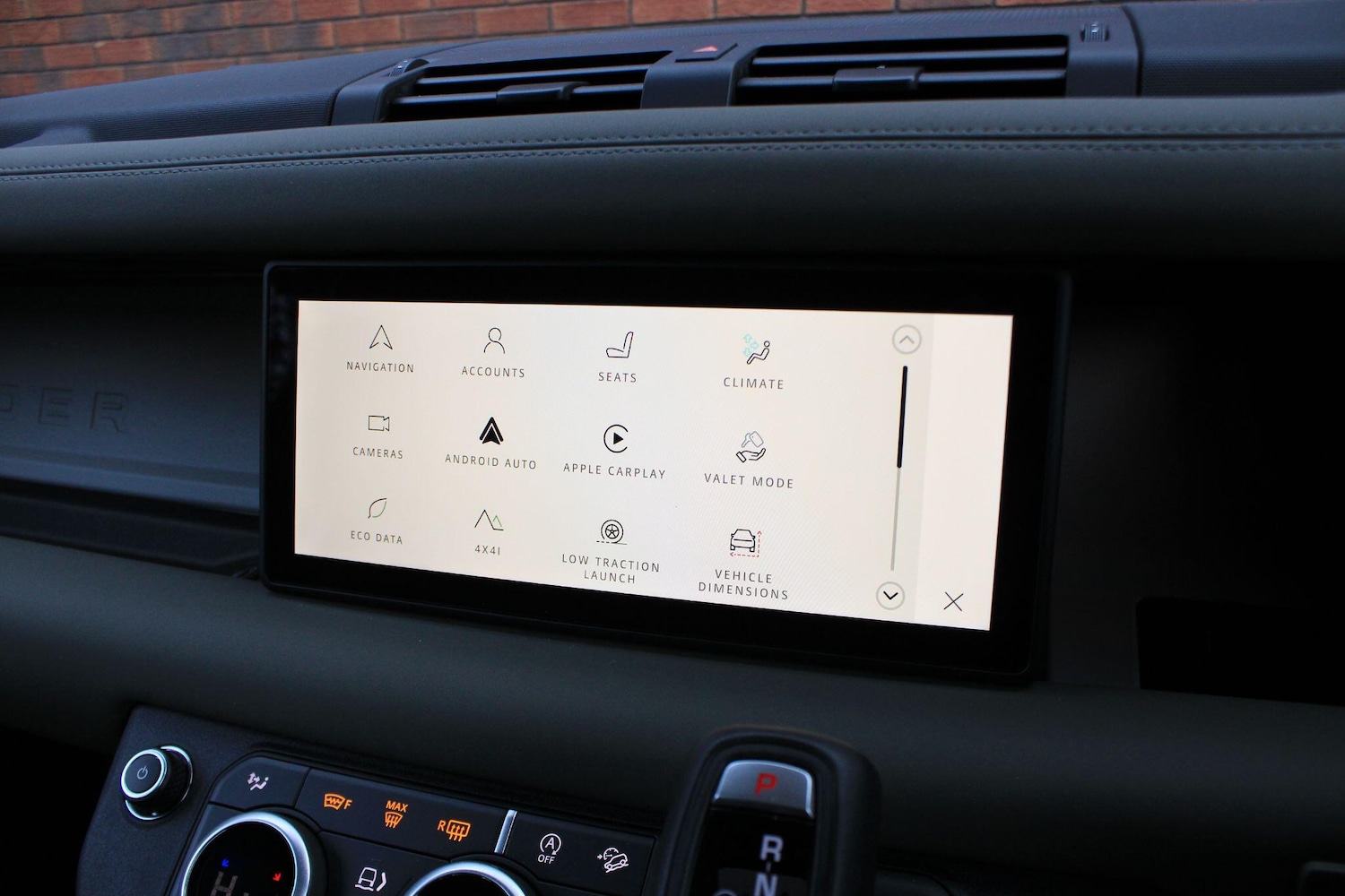 Used Land Rover Defender 2023 for sale - 77279885: Photo 26