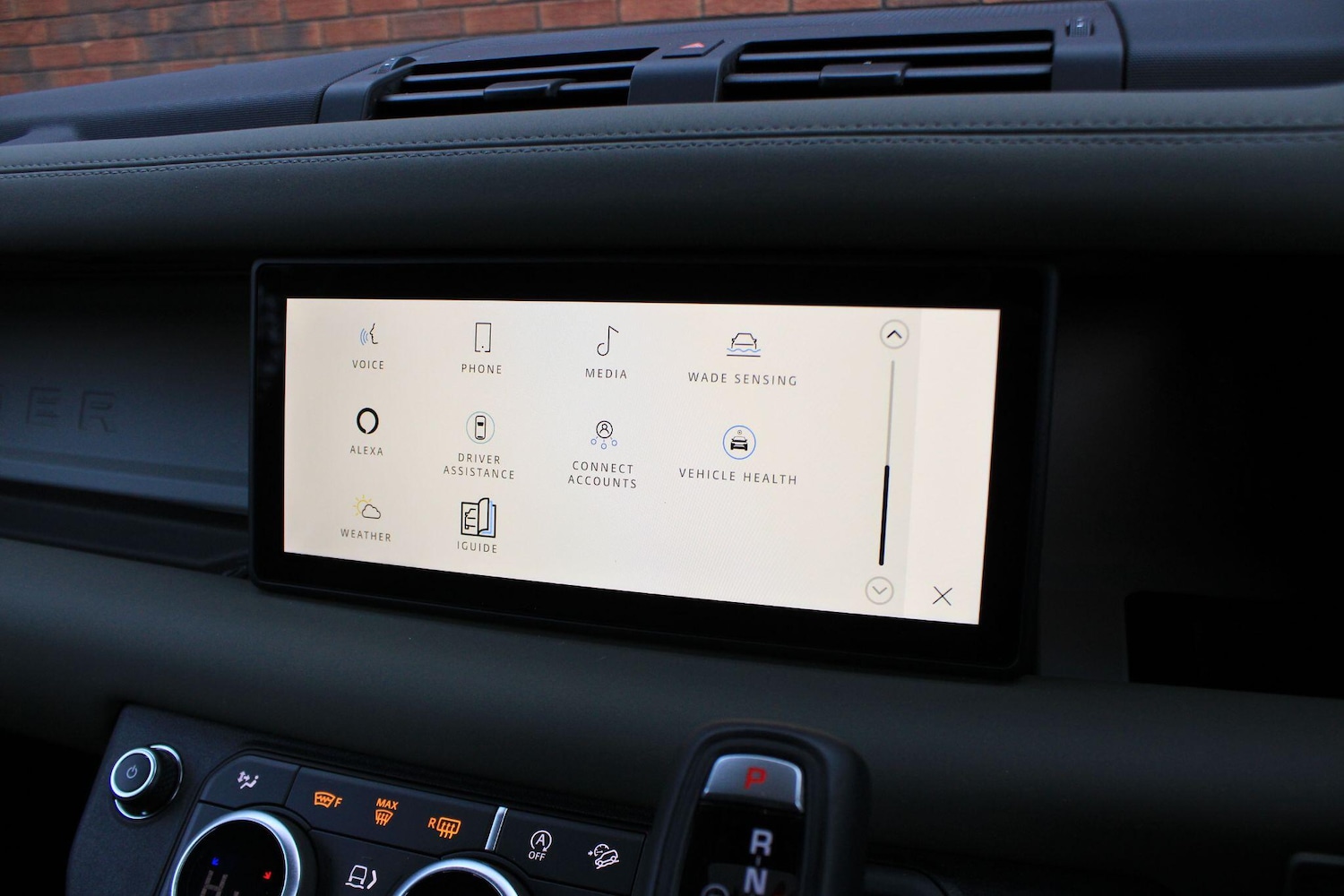 Used Land Rover Defender 2023 for sale - 77279885: Photo 27