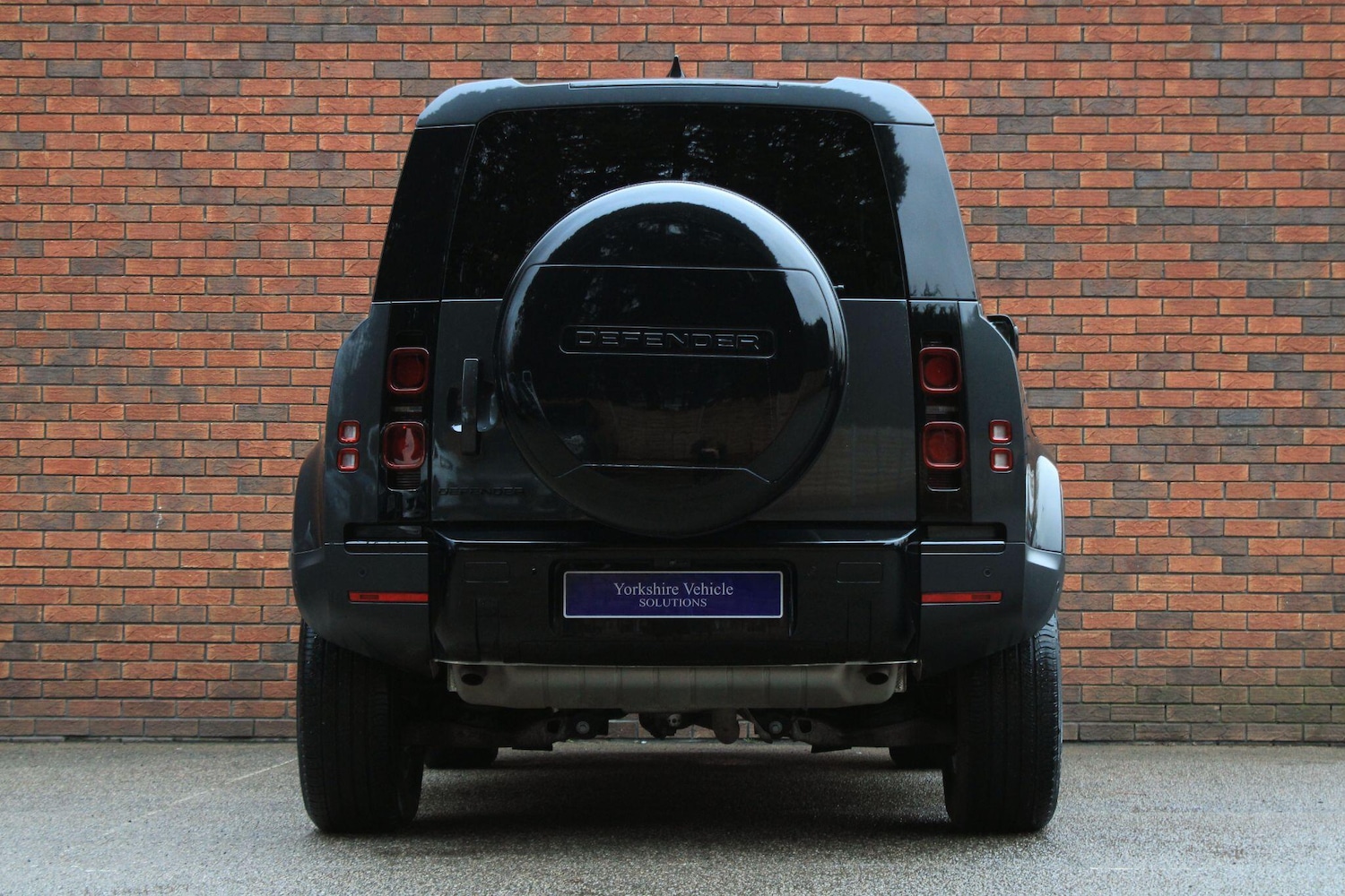 Used Land Rover Defender 2023 for sale - 77279885: Photo 40