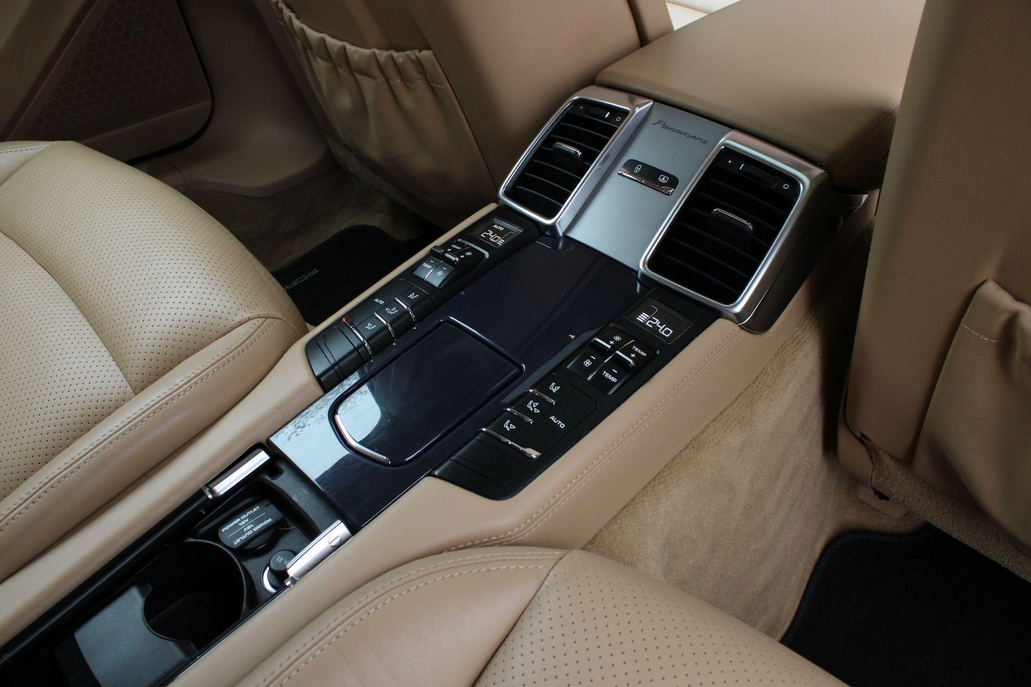 Used Porsche Panamera 2012 for sale - 78101262: Photo 37