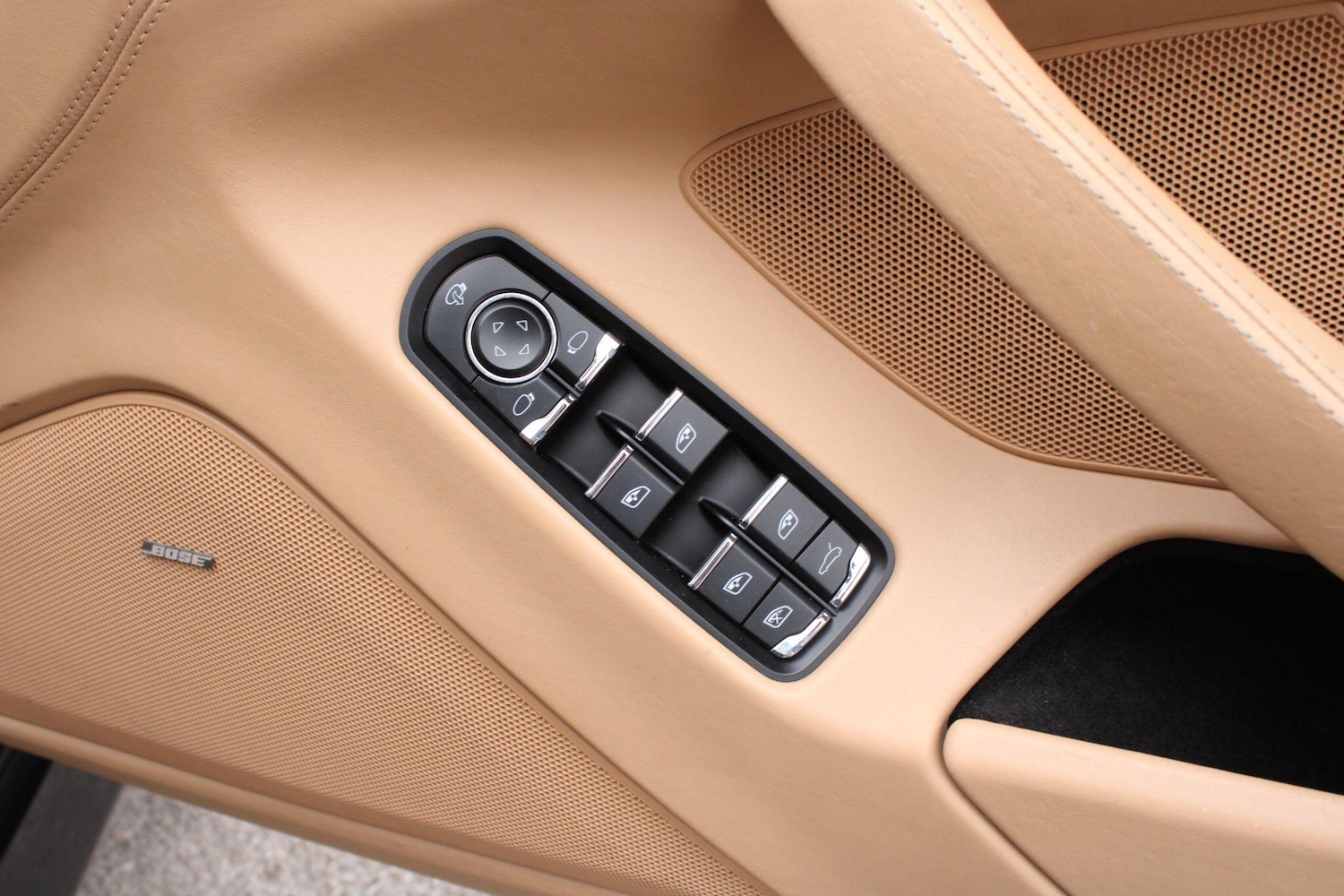 Used Porsche Panamera 2012 for sale - 78101262: Photo 40