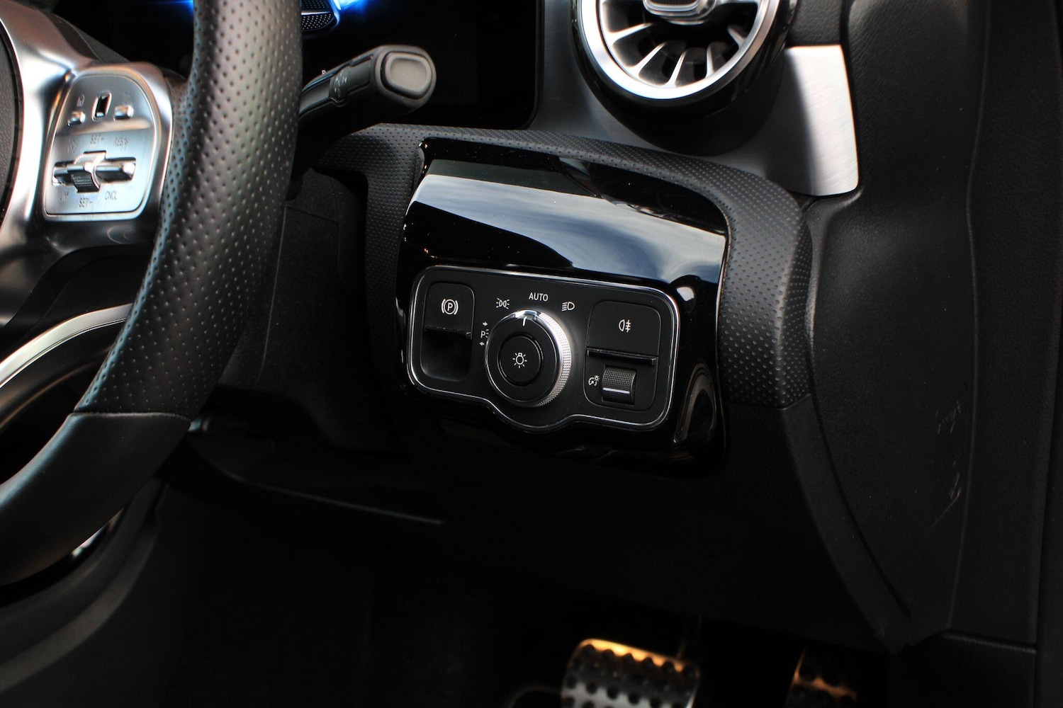 Used Mercedes-Benz A-Class 2021 for sale - 76632686: Photo 39