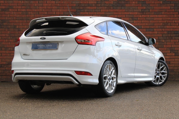 Used Ford Focus 2017 for sale - 75977106: Photo 14