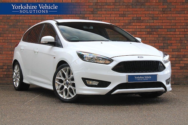 Used Ford Focus 2017 for sale - 75977106: Photo 1