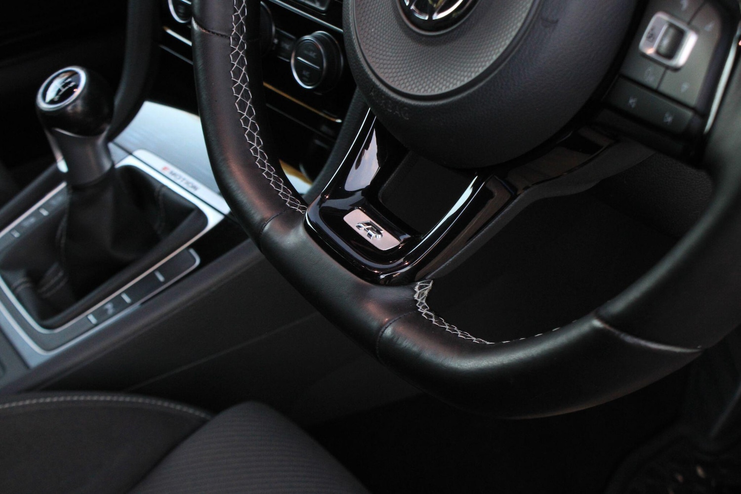 Used Volkswagen Golf 2018 for sale - 77016080: Photo 31