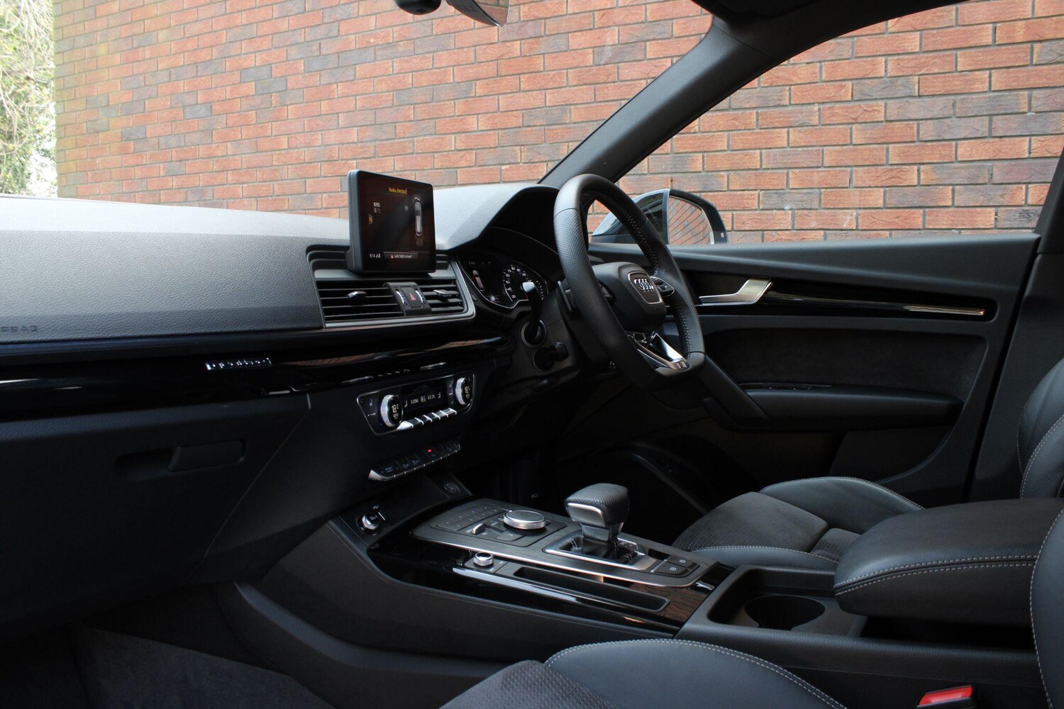 Used Audi Q5 2019 for sale - 77957978: Photo 17