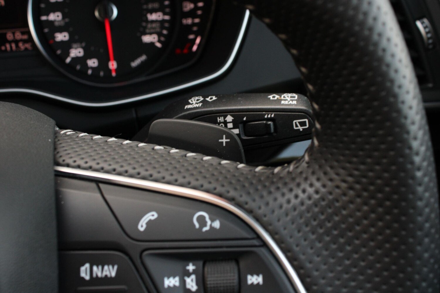 Used Audi Q5 2019 for sale - 77957978: Photo 38