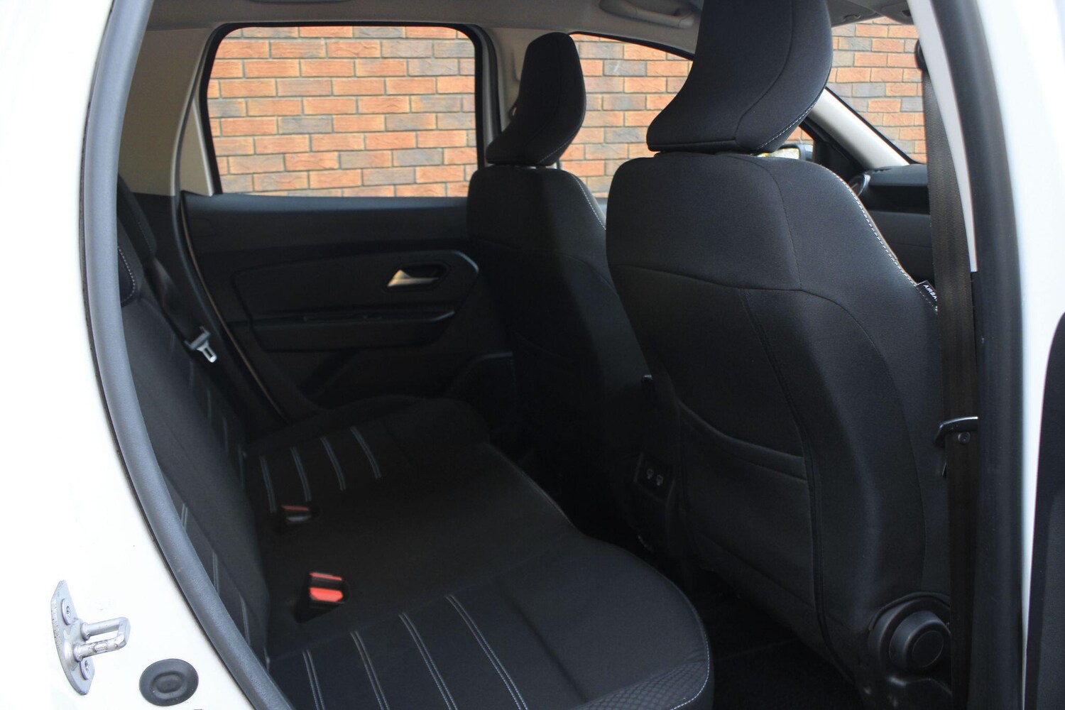 Used Dacia Duster 2021 for sale - 76423117: Photo 11