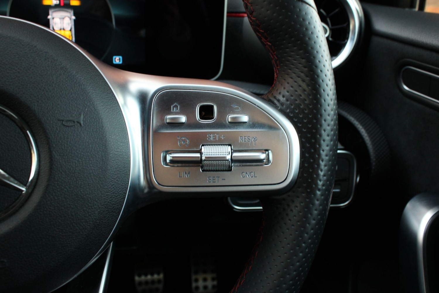 Used Mercedes-Benz A-Class for sale - 77957623: Photo 29