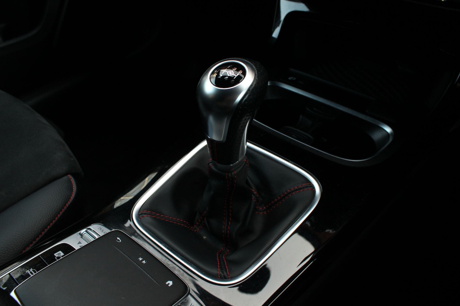 Used Mercedes-Benz A-Class for sale - 77957623: Photo 31