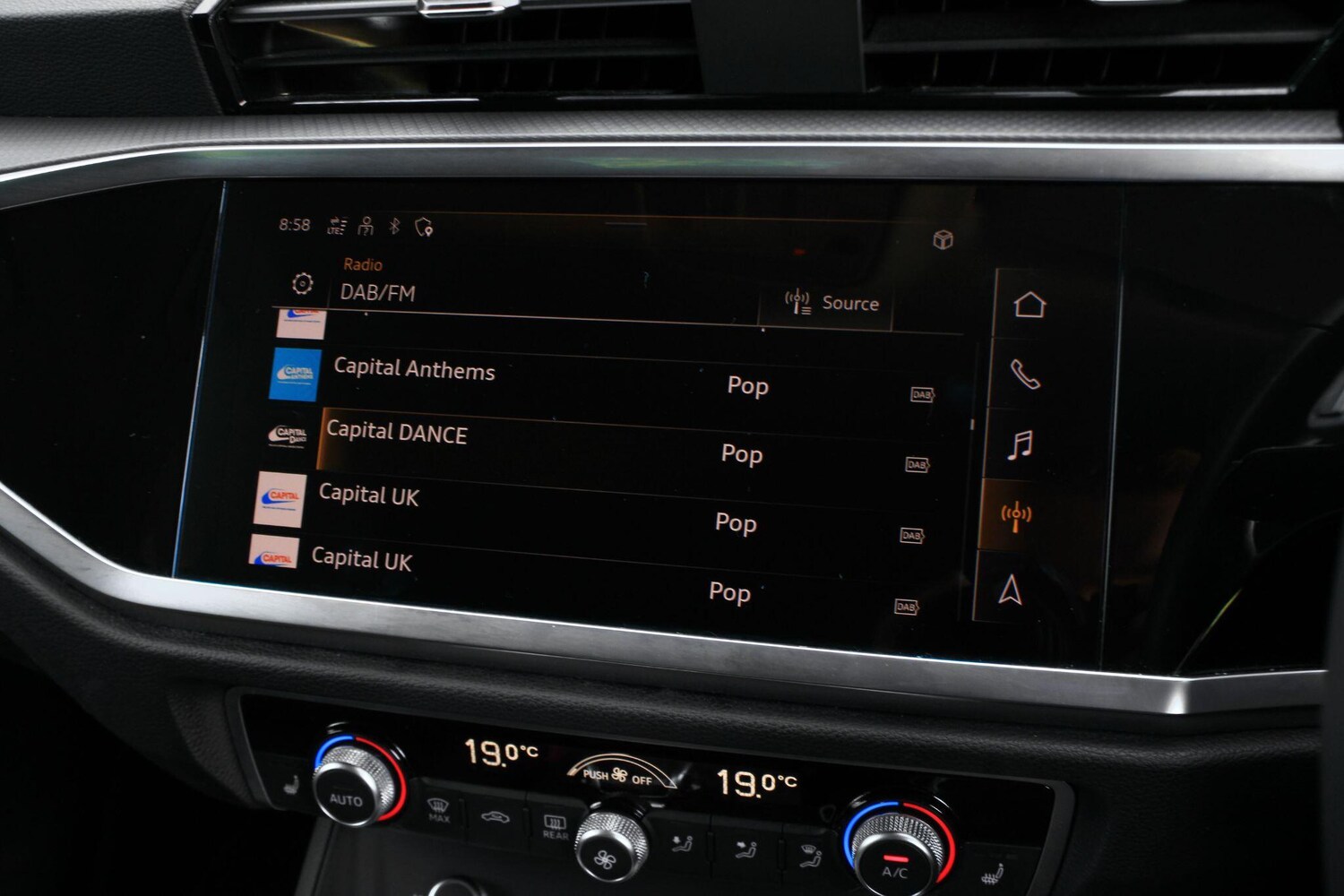 Used Audi Q3 2021 for sale - 76072142: Photo 28