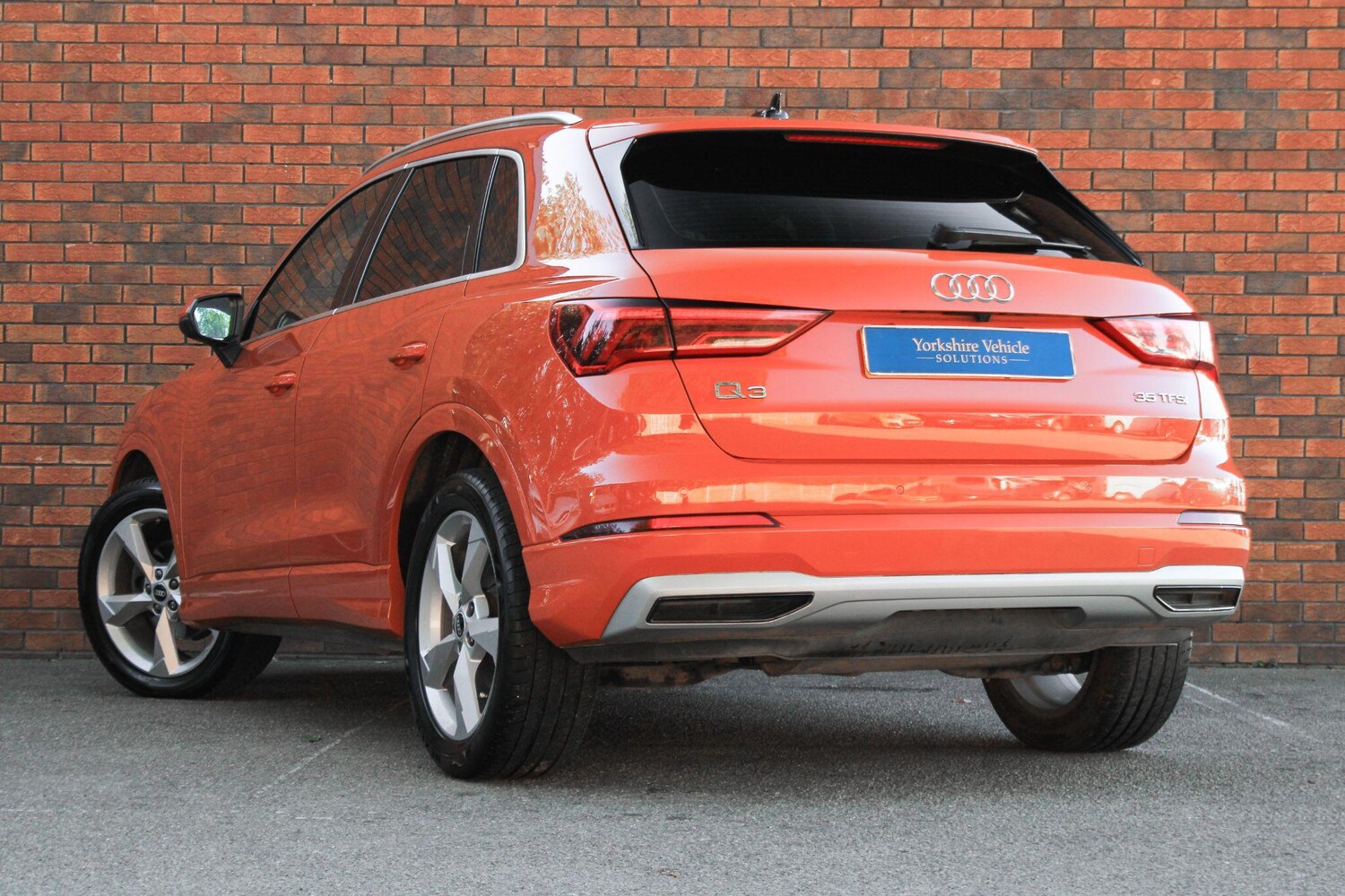 Used Audi Q3 2021 for sale - 76072142: Photo 3