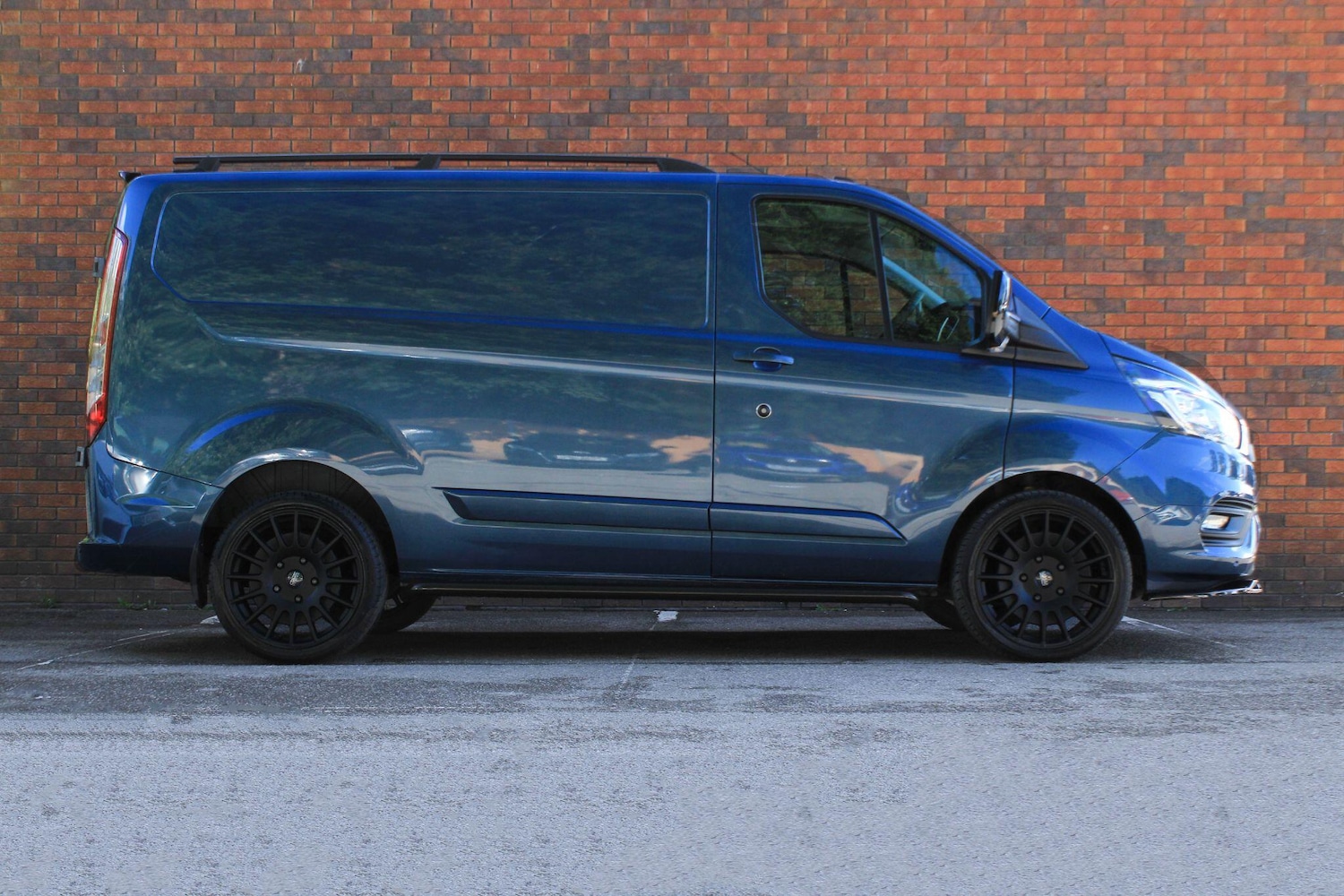 Used Ford Transit Custom 2021 for sale - 76989250: Photo 2