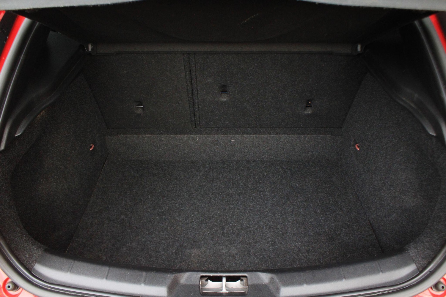 Used Volvo V40 2019 for sale - 76727948: Photo 12