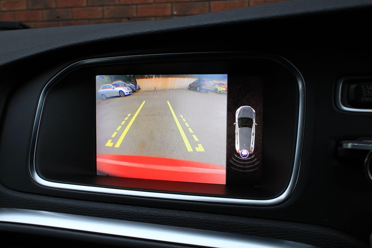 Used Volvo V40 2019 for sale - 76727948: Photo 13