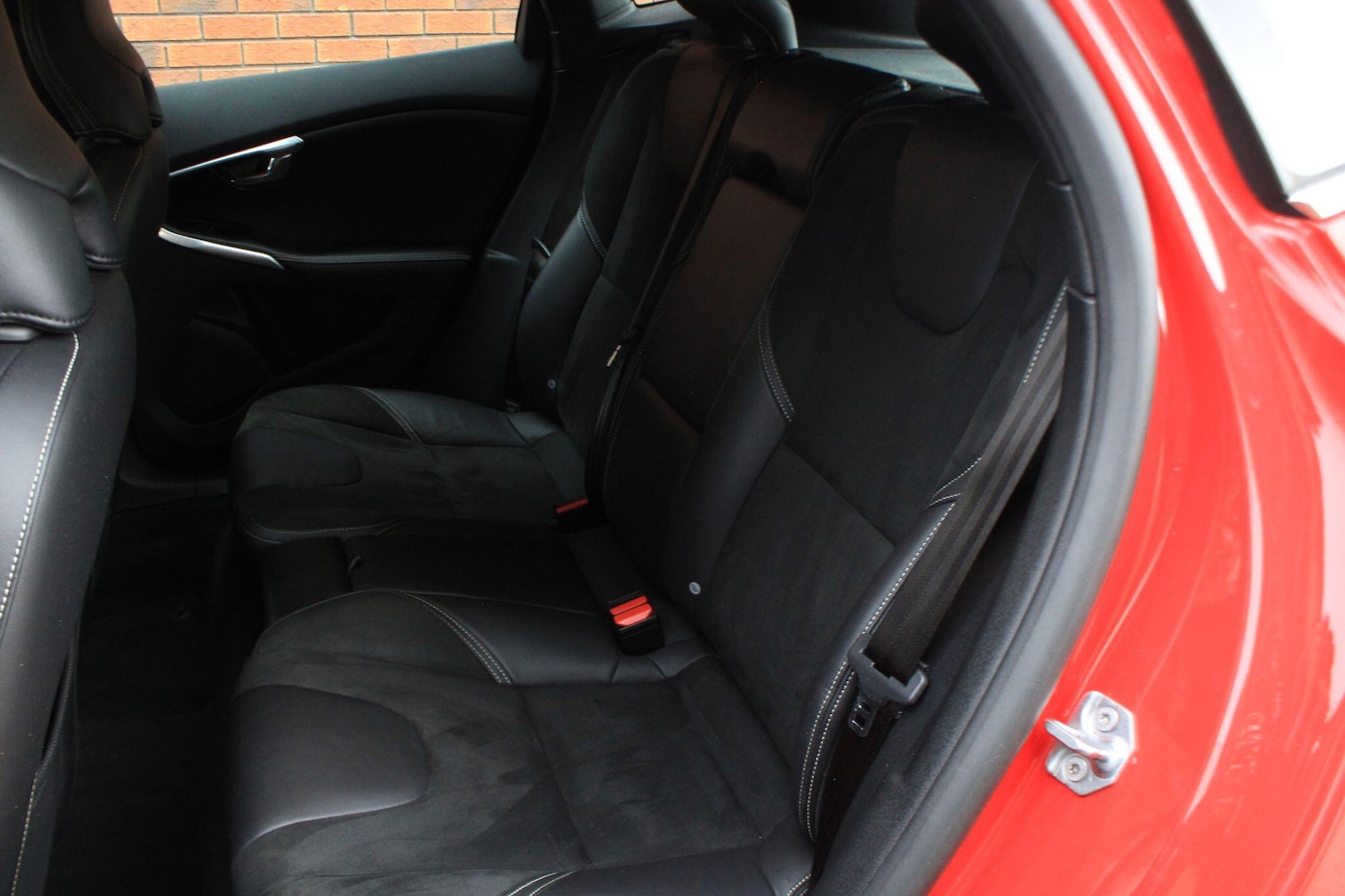 Used Volvo V40 2019 for sale - 76727948: Photo 21