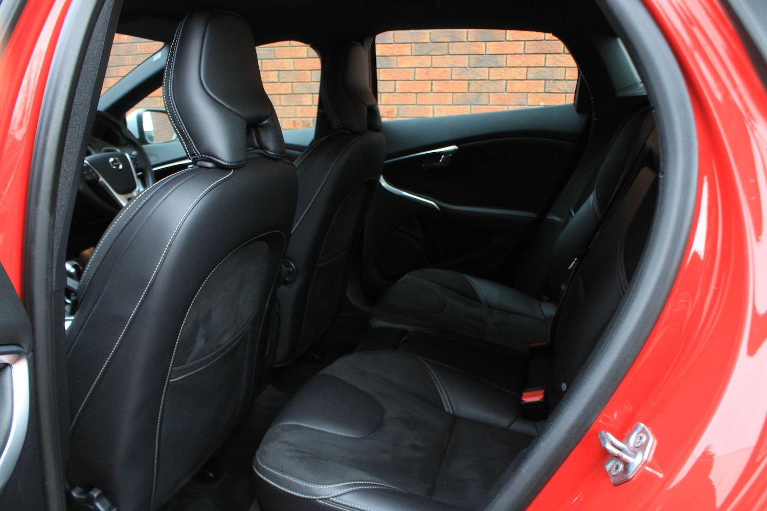 Used Volvo V40 2019 for sale - 76727948: Photo 22