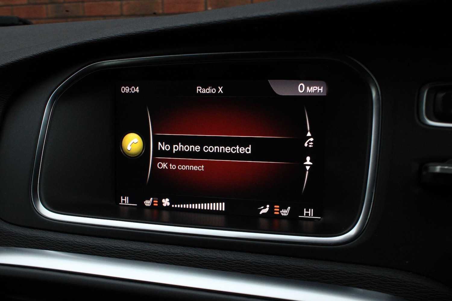 Used Volvo V40 2019 for sale - 76727948: Photo 26