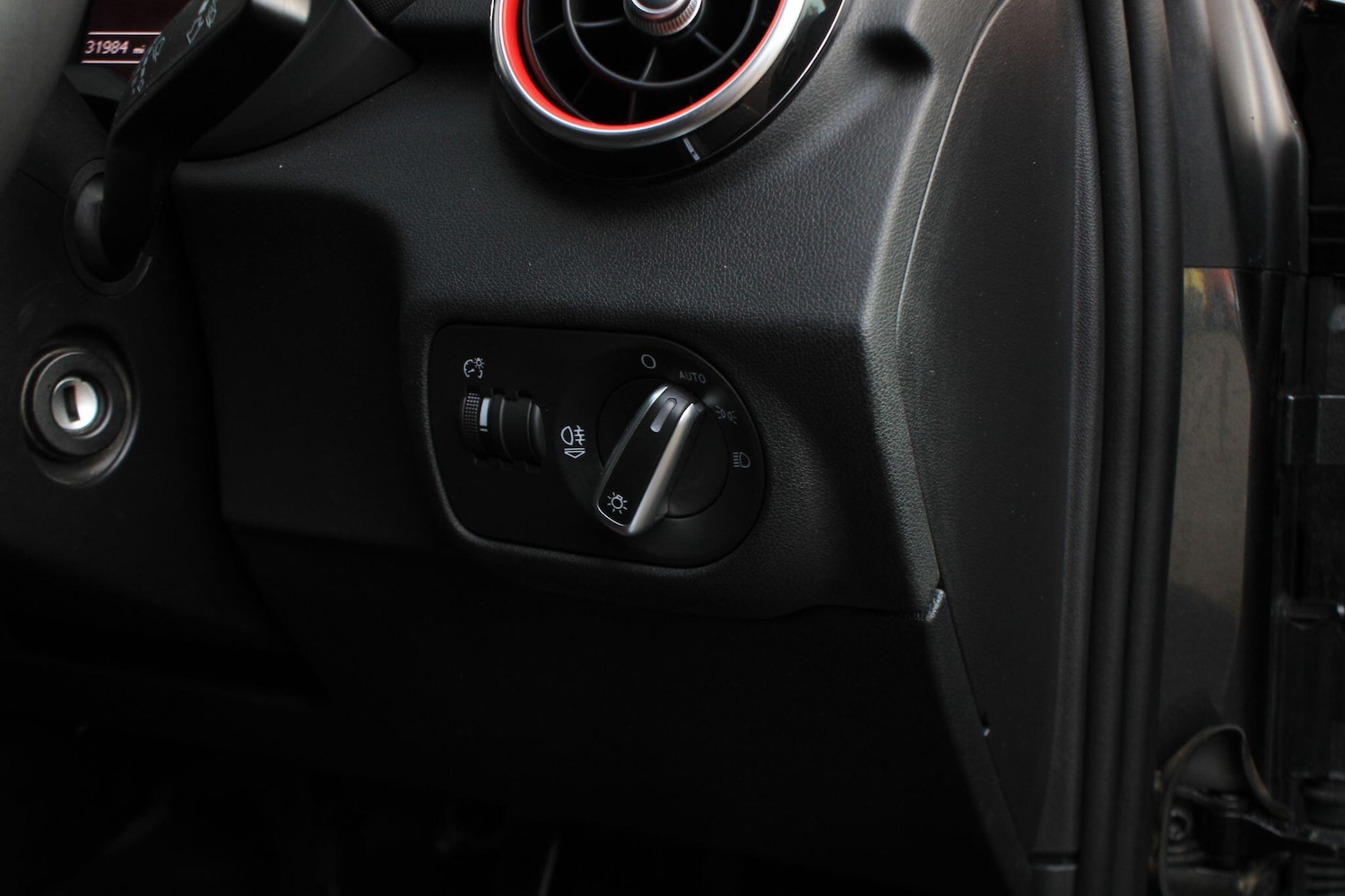 Used Audi A1 2017 for sale - 76472538: Photo 37