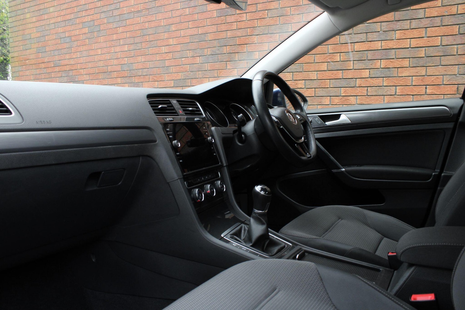 Used Volkswagen Golf 2018 for sale - 78185278: Photo 18