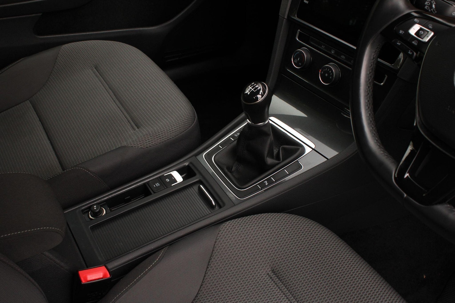 Used Volkswagen Golf 2018 for sale - 78185278: Photo 22