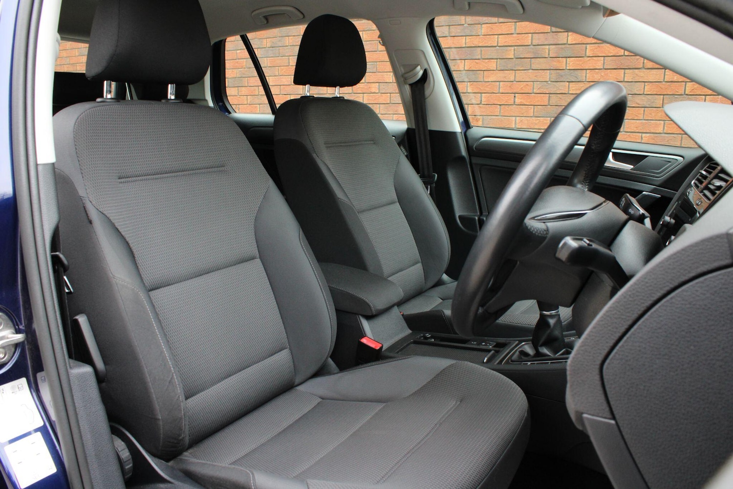 Used Volkswagen Golf 2018 for sale - 78185278: Photo 4