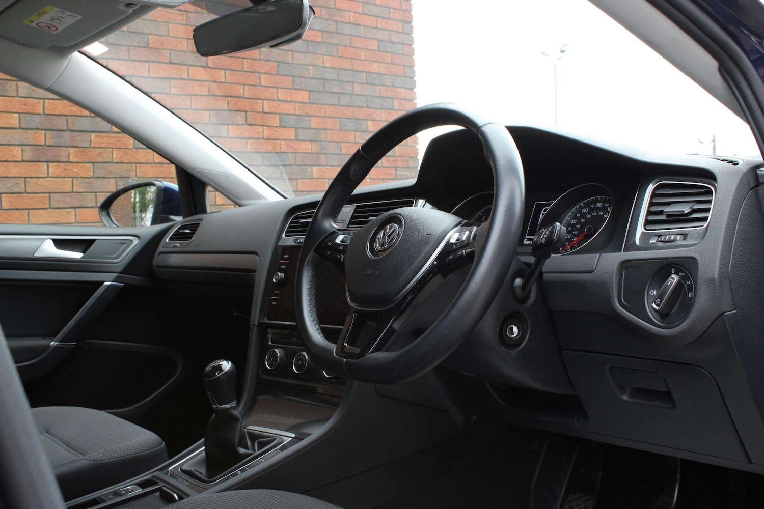 Used Volkswagen Golf 2018 for sale - 78185278: Photo 5