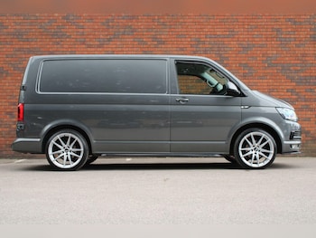 Used Volkswagen Transporter 2019 for sale - 78292119: Photo