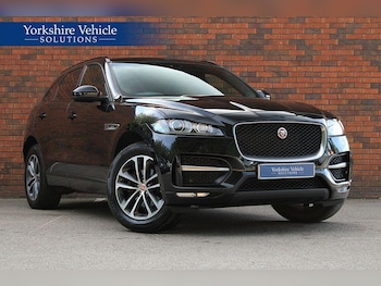 Used Jaguar F-Pace 2019 for sale - 75720037: Photo