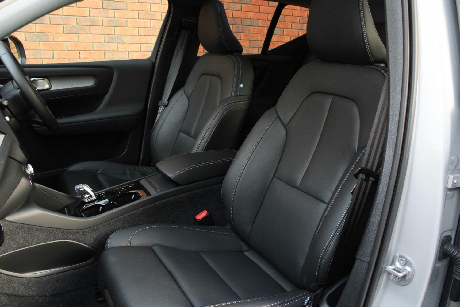 Used Volvo XC40 for sale - 77958041: Photo 20