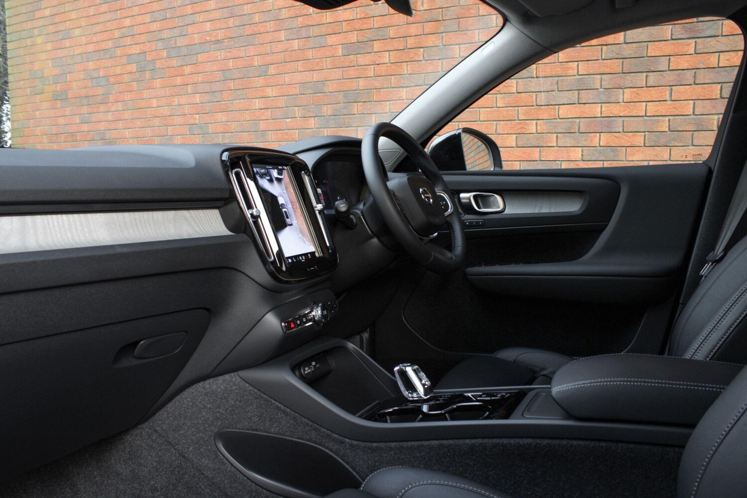 Used Volvo XC40 for sale - 77958041: Photo 21