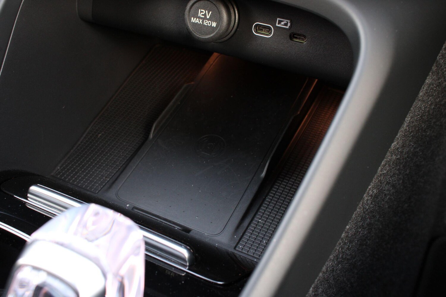 Used Volvo XC40 for sale - 77958041: Photo 31