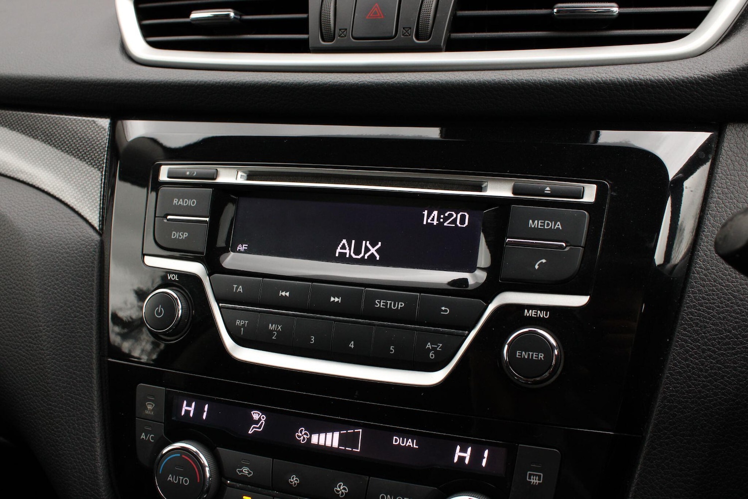 Used Nissan X-Trail 2016 for sale - 77682839: Photo 24