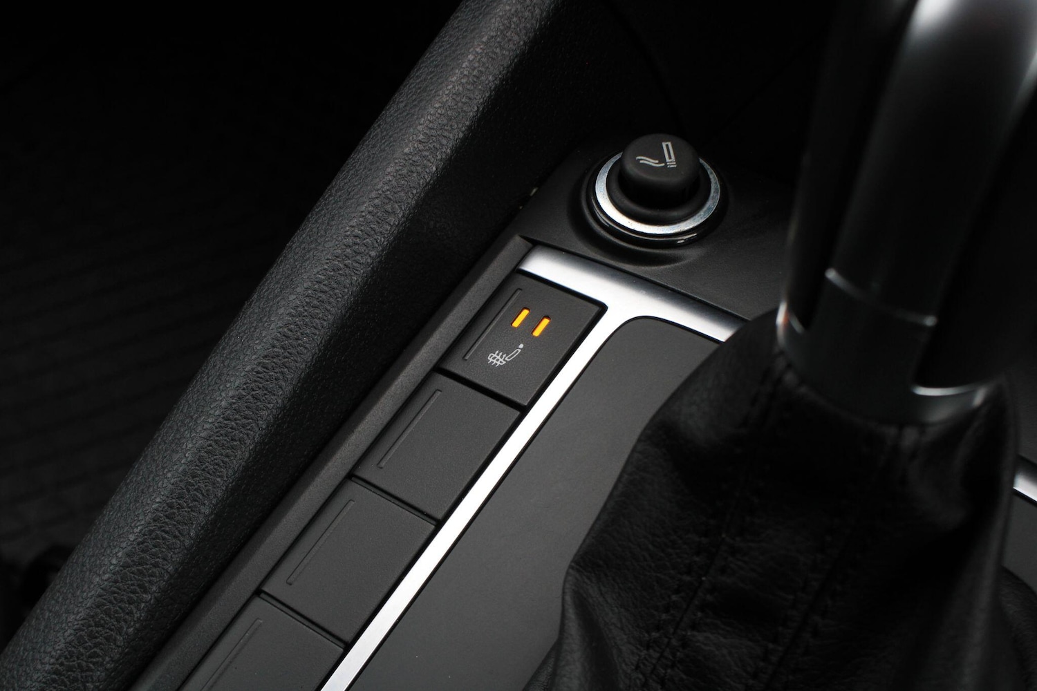 Used Volkswagen Amarok 2017 for sale - 77279102: Photo 24