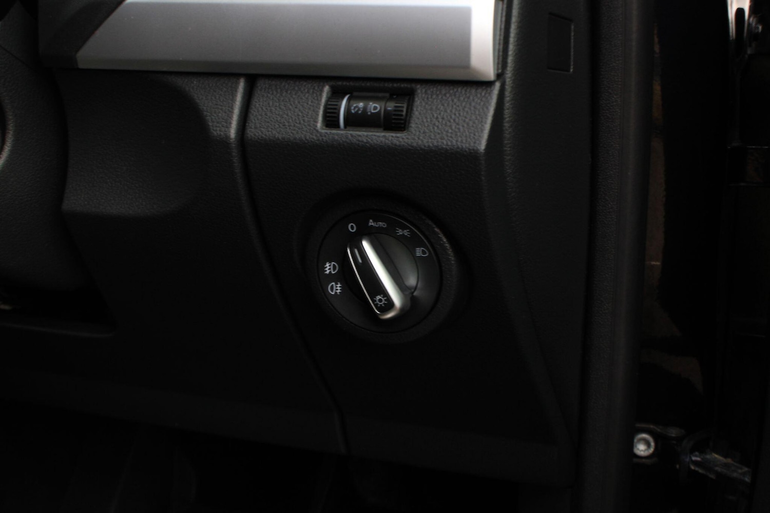 Used Volkswagen Amarok 2017 for sale - 77279102: Photo 29