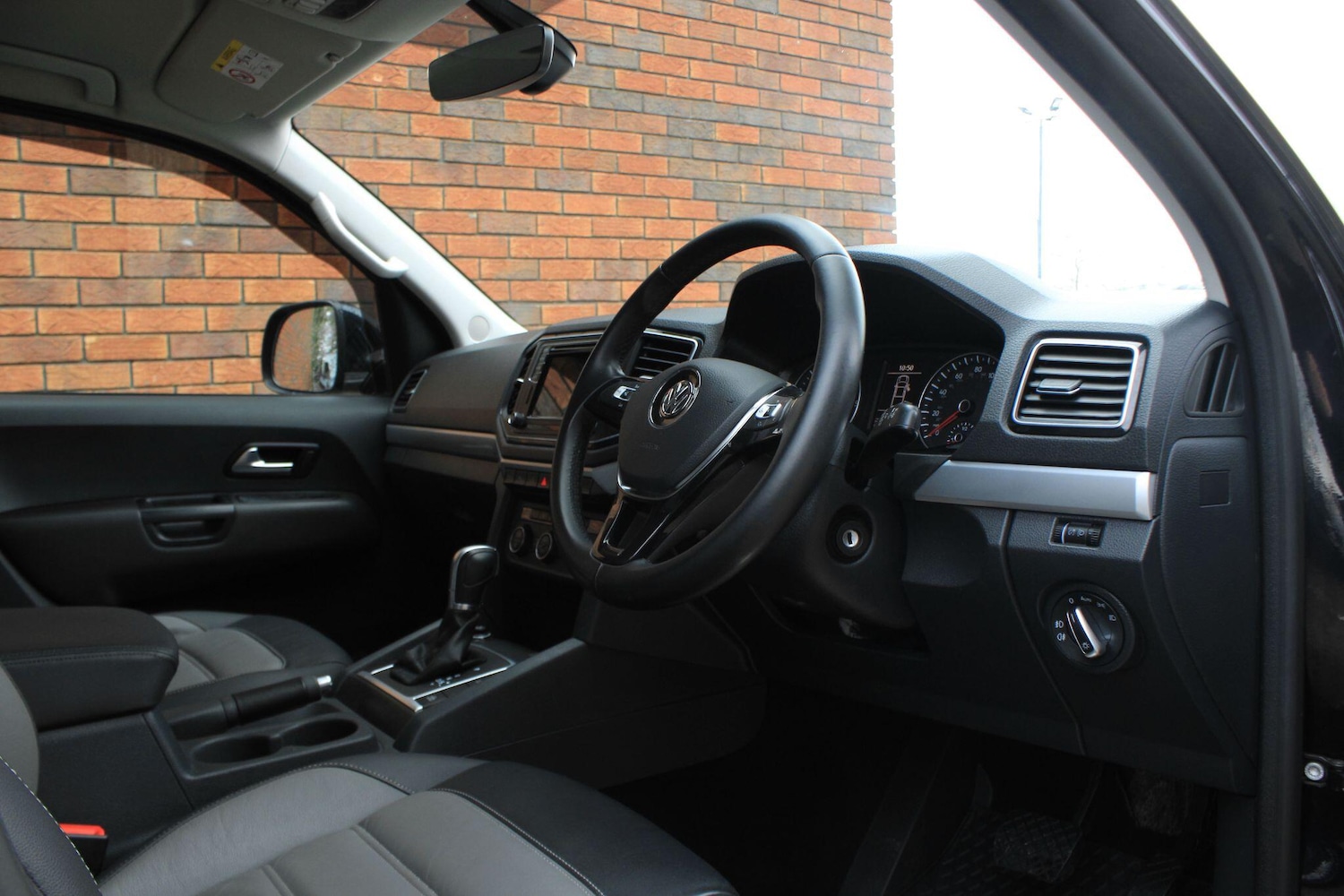 Used Volkswagen Amarok 2017 for sale - 77279102: Photo 5