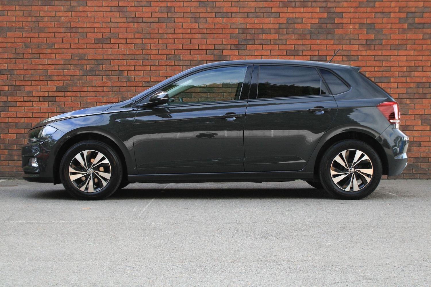 Used Volkswagen Polo 2020 for sale - 76886310: Photo 13