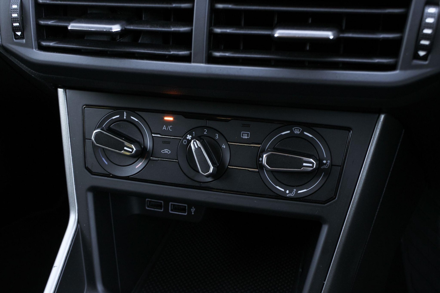 Used Volkswagen Polo 2020 for sale - 76886310: Photo 17