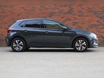 Used Volkswagen Polo 2020 for sale - 76886310: Photo