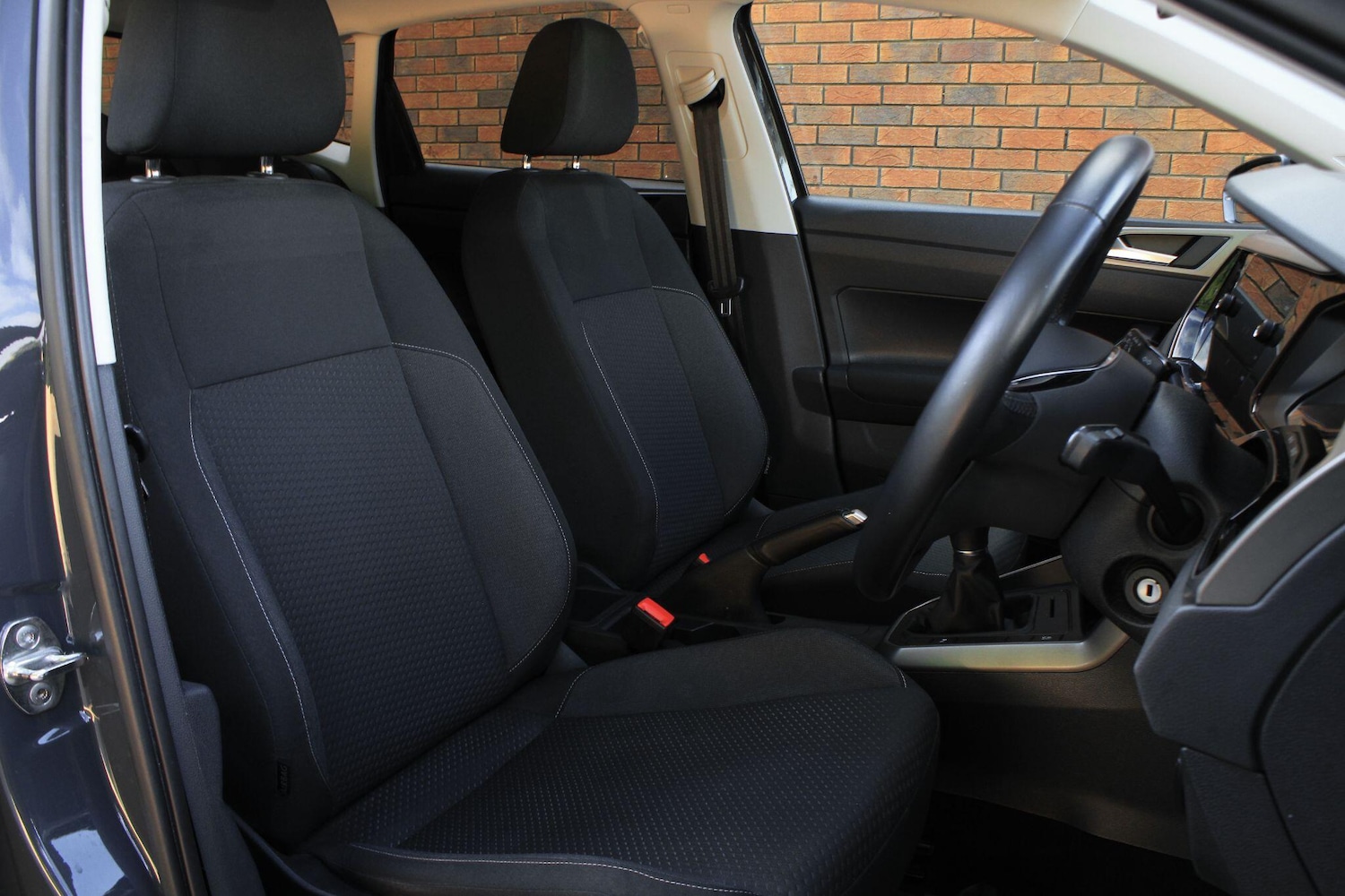 Used Volkswagen Polo 2020 for sale - 76886310: Photo 4