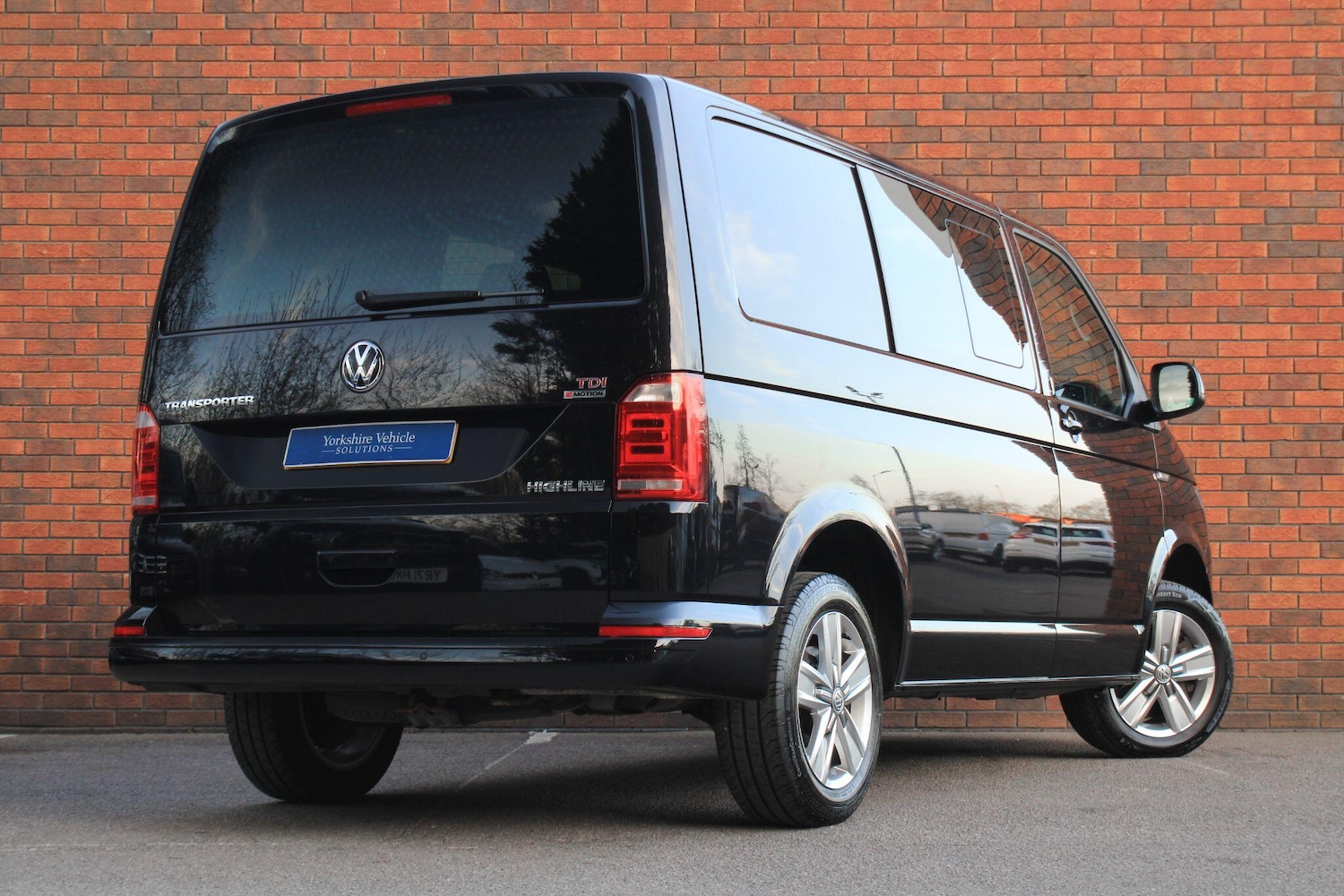 Used Volkswagen Transporter 2018 for sale - 76620212: Photo 15