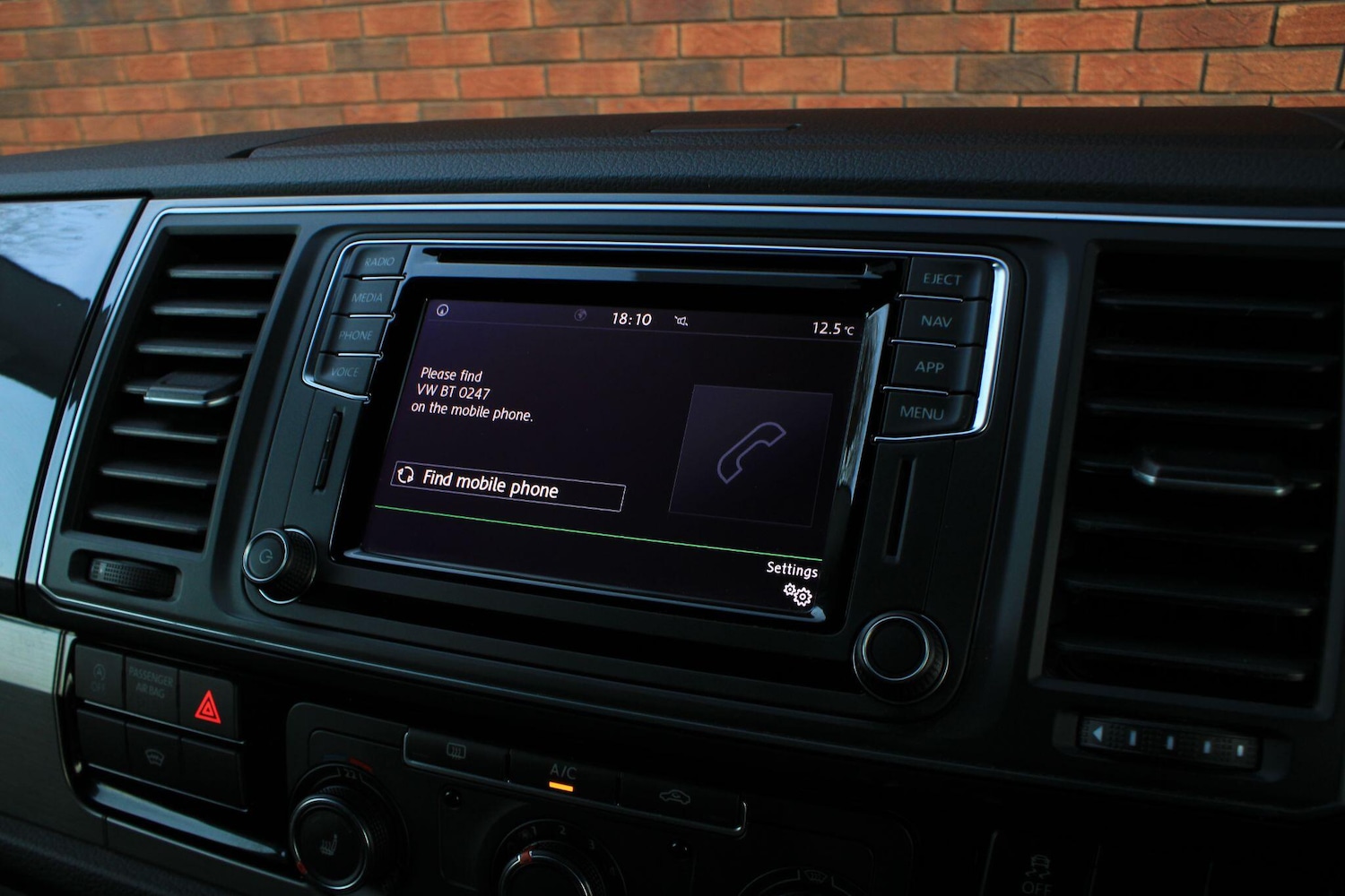 Used Volkswagen Transporter 2018 for sale - 76620212: Photo 22