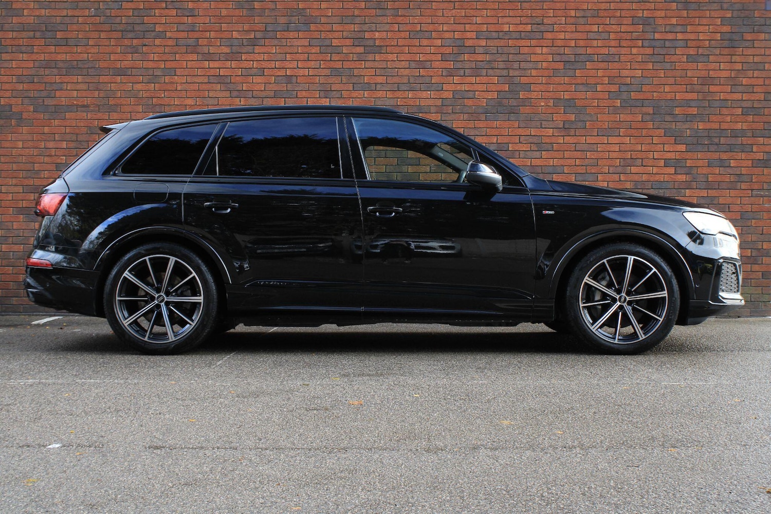 Used Audi Q7 2022 for sale - 76620453: Photo 2