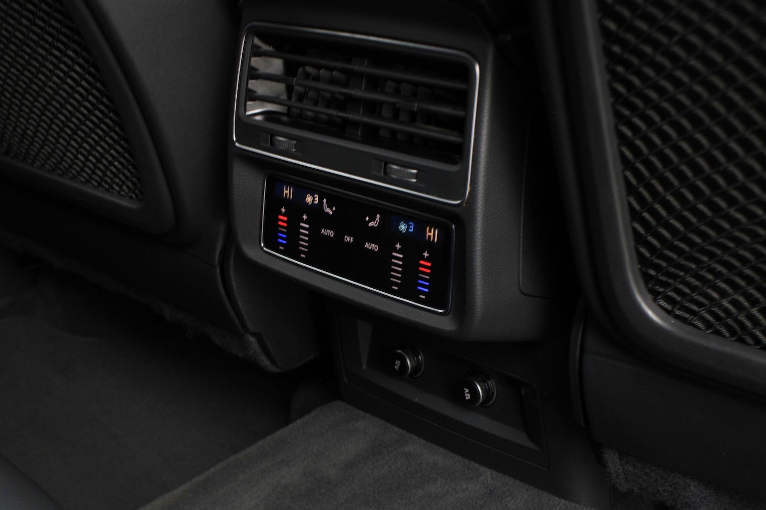 Used Audi Q7 2022 for sale - 76620453: Photo 35