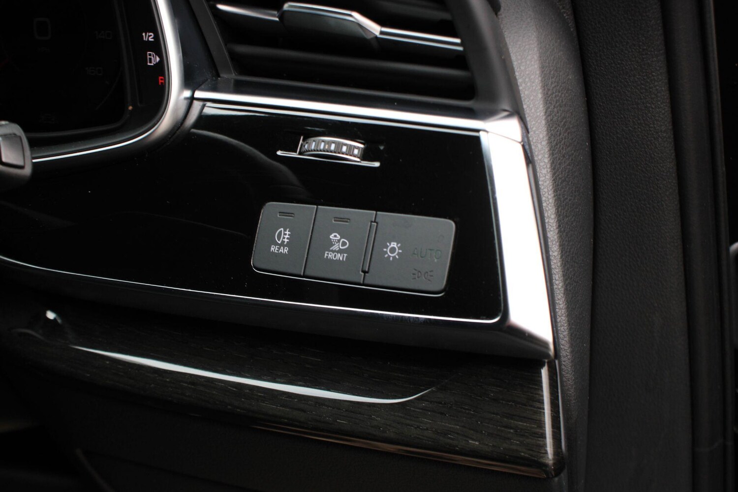 Used Audi Q7 2022 for sale - 76620453: Photo 38