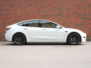 Used Tesla Model 3 2021 for sale - 78244252: Photo