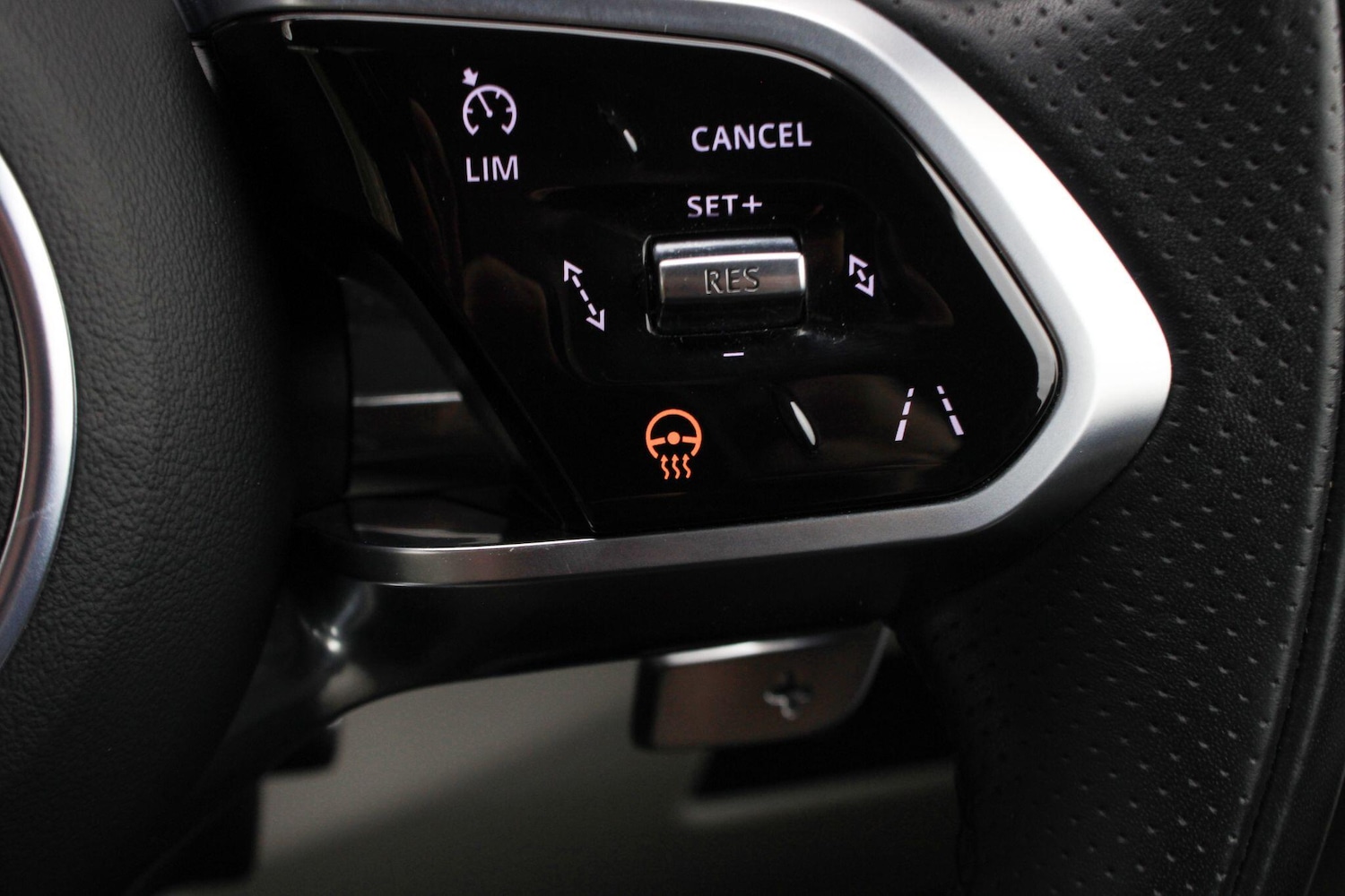 Used Jaguar F-Pace 2021 for sale - 76423455: Photo 27