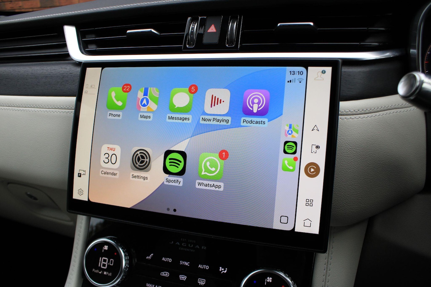 Used Jaguar F-Pace 2021 for sale - 76423455: Photo 9