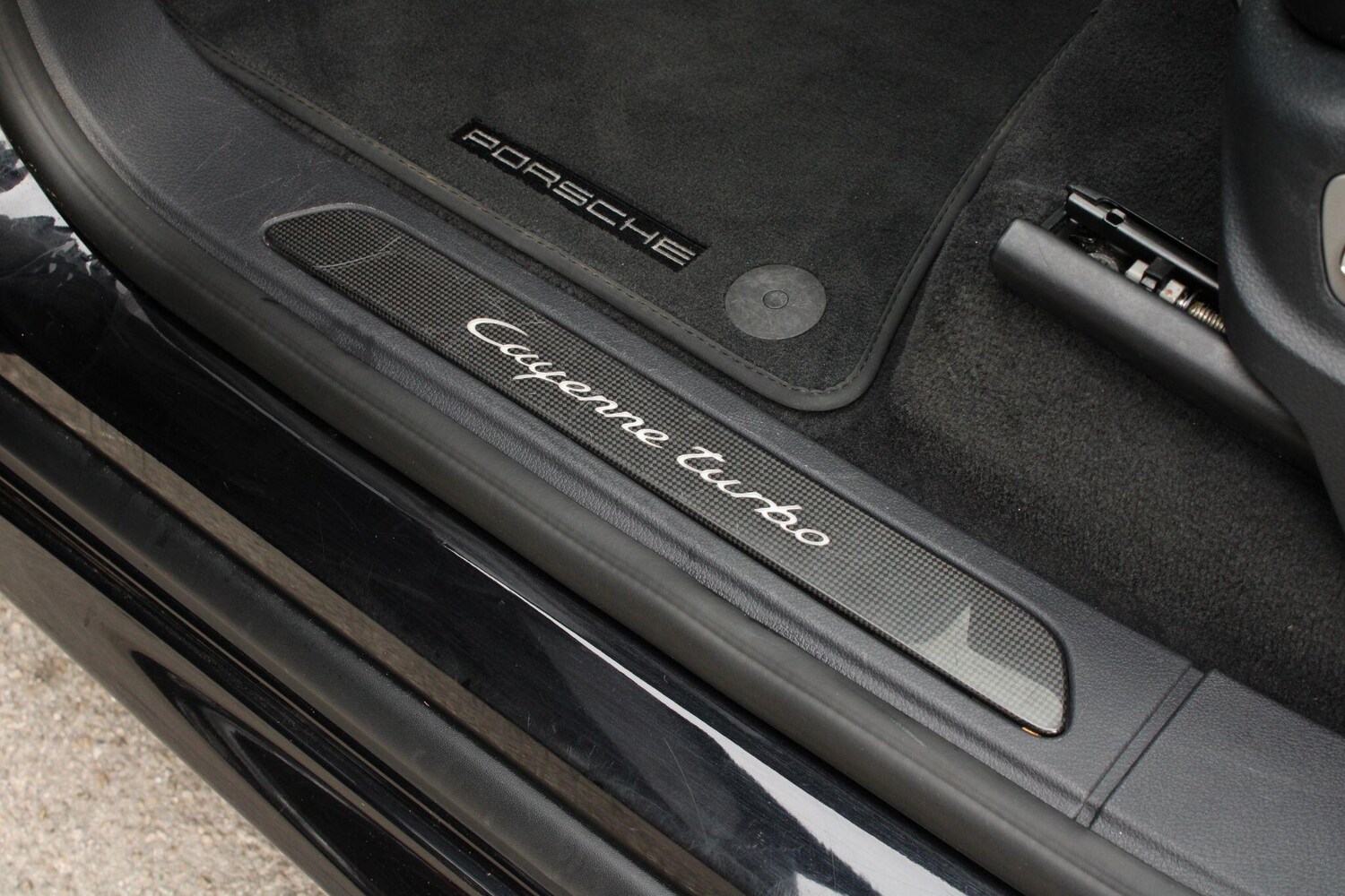 Used Porsche Cayenne for sale - 78115348: Photo 41